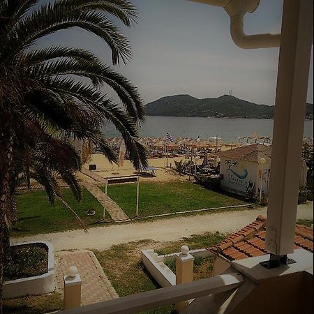Marinis Boutique Rooms Nea Iraklitsa Exteriör bild