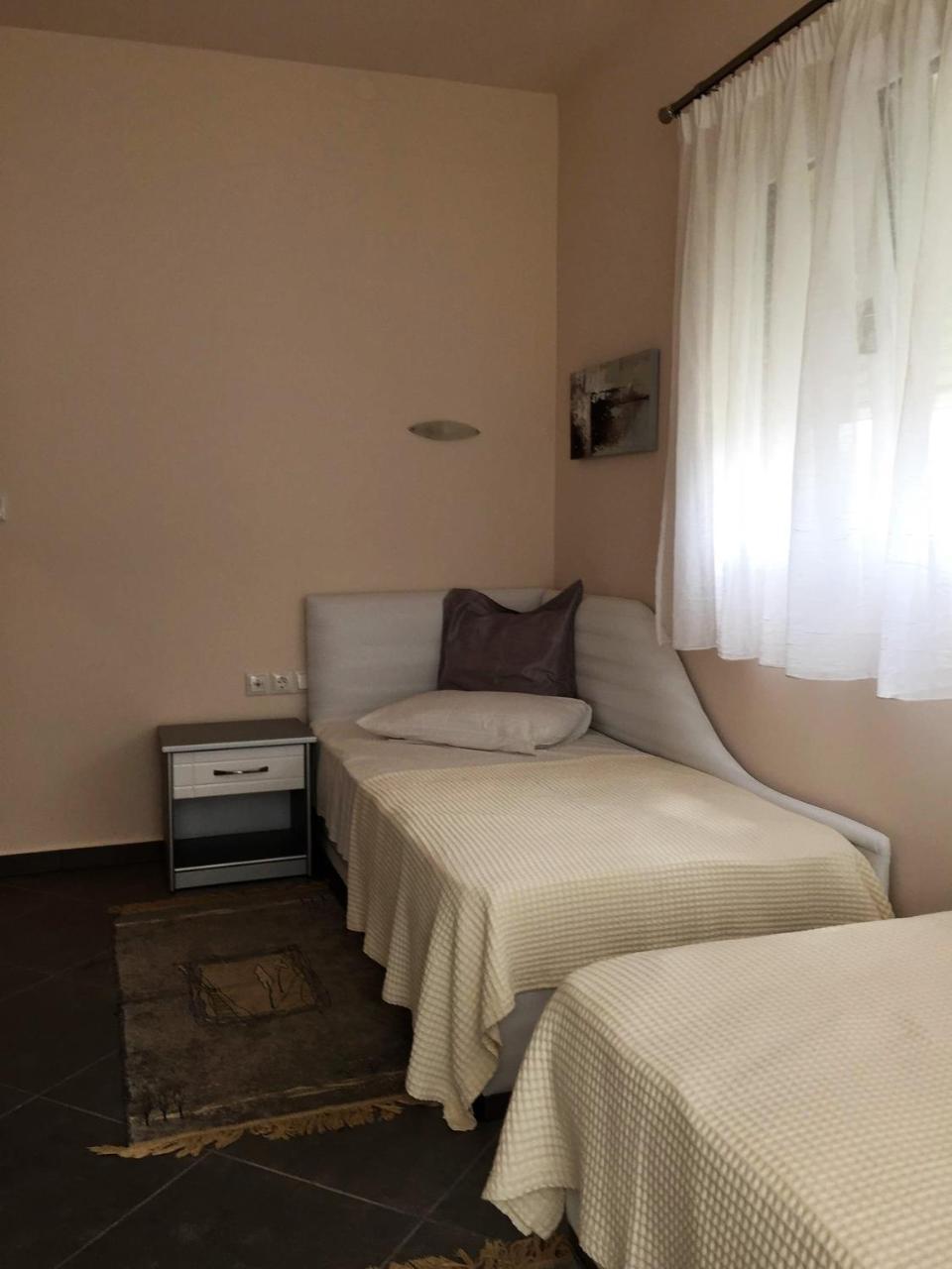 Marinis Boutique Rooms Nea Iraklitsa Exteriör bild