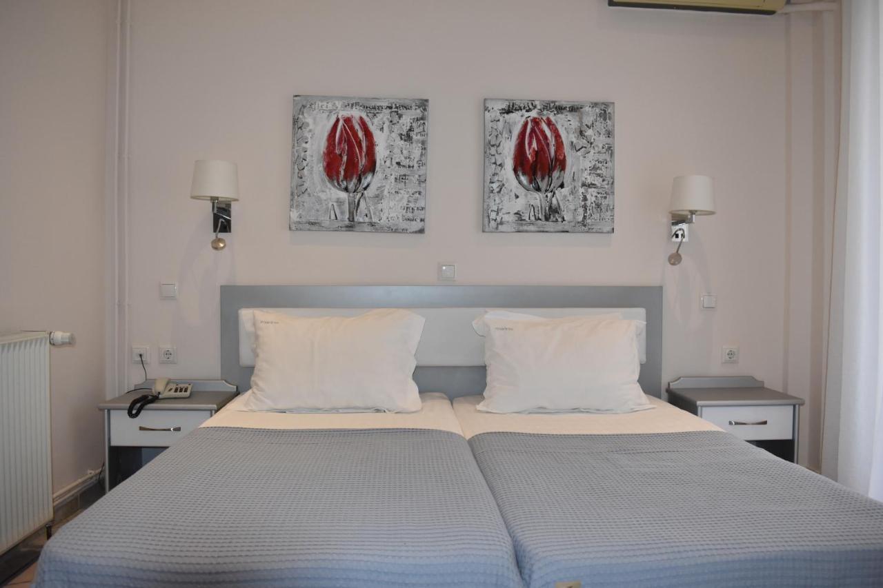 Marinis Boutique Rooms Nea Iraklitsa Exteriör bild